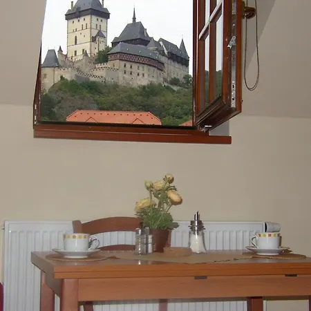 بيت ضيافة A Restaurace Vyhlidka
